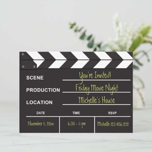 Uitnodiging voor Movie Night Clapboard (Staand voorkant)
