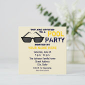 Uitnodiging voor poolpartijen - Zwarte zonnebrille (Staand voorkant)