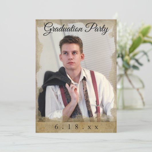 Uitnodiging voor Rustic Border Photo Graduparty (Staand voorkant)
