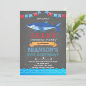 uitnodiging voor Shark Birthday Party (Staand voorkant)