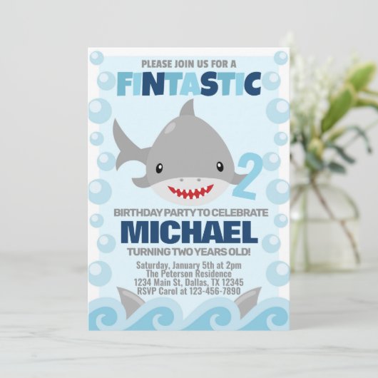 Uitnodiging voor Shark Birthday Party (Staand voorkant)