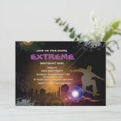 Uitnodiging voor stedelijke skateboarder (Staand voorkant)