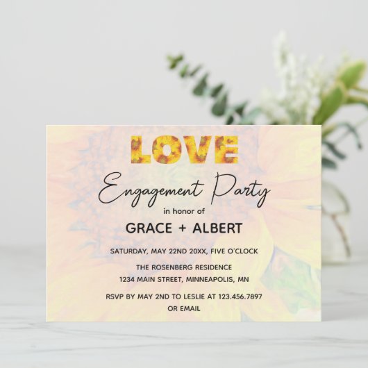 Uitnodiging voor Sunflower Yellow LOVE Engagement  (Staand voorkant)