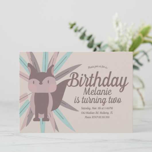 Uitnodiging voor tribale tribale verjaardag Cute F (Staand voorkant)