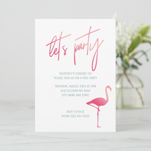 Uitnodiging voor Tropisch roze flamingo zomerpoolp (Staand voorkant)