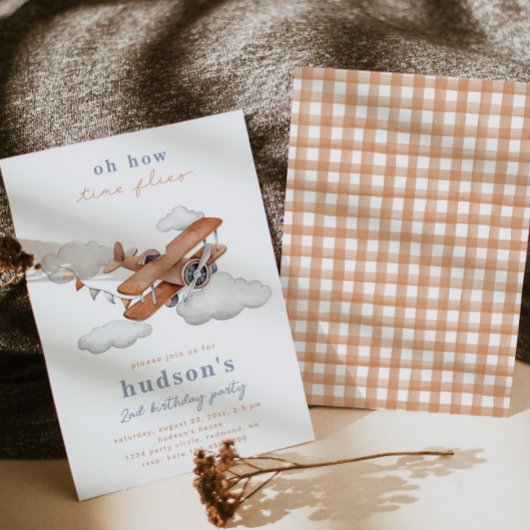 Uitnodiging voor verjaardag van het vliegtuig | V