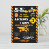 Uitnodiging voor verjaardagsbouw Uitnodiging voor (Staand voorkant)