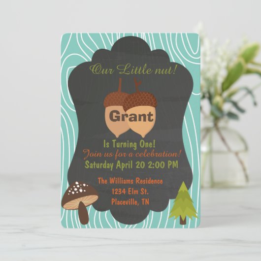 Uitnodiging voor verjaardagsfeest van Cute Nut Woo (Staand voorkant)
