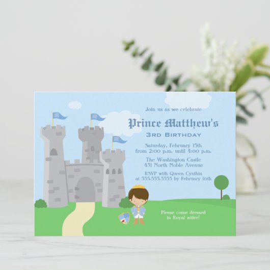 Uitnodiging voor verjaardagsfeest van koninklijke  (Staand voorkant)