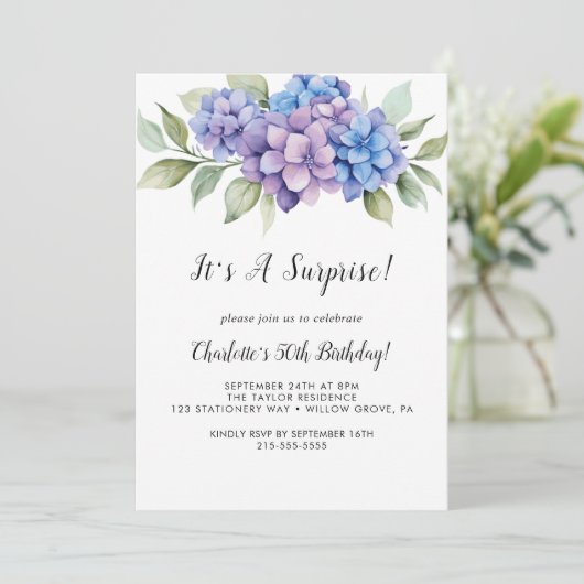 Uitnodiging voor verjaardagsfeestje met witte bloe (Staand voorkant)