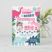 Uitnodiging voor verjaardagsfeestje van dinosaurië (Staand voorkant)