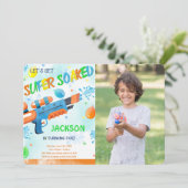 Uitnodiging voor verjaardagsfoto met waterpistool (Staand voorkant)