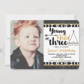 Uitnodiging voor verjaardagsfoto van jonge wilde d (Voorkant)