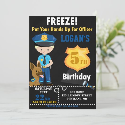 Uitnodiging voor verjaardagsuitnodiging van politi (Staand voorkant)