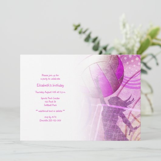 Uitnodiging voor volleybalfeest op roze meisjes (Staand voorkant)