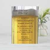 Uitnodiging voor vrijgezellenfeest met glas bier (Staand voorkant)