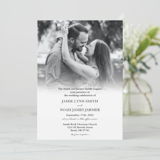 Uitnodiging voor witte en zwarte bruiloft (Staand voorkant)