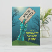 Uitnodiging Zombie Halloween Costume Party (Staand voorkant)