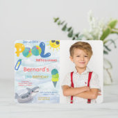 Uitnodiging zwembad foto jongen (Staand voorkant)