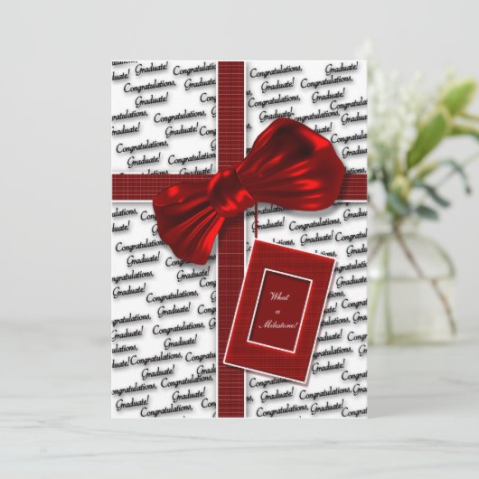 Uitnodigingen tot studeren - mannen afstuderen par (Staand voorkant)