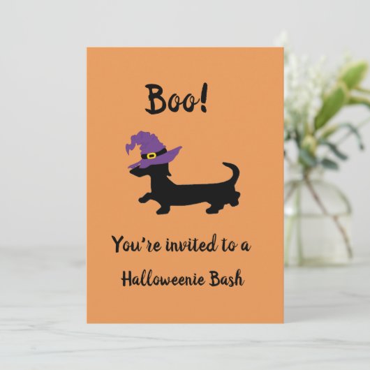Uitnodigingen van de Oranje Dachshund Witch Hallow (Staand voorkant)
