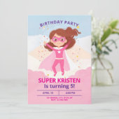 Uitnodigingen voor meisjes superheld verjaardagsfe (Staand voorkant)