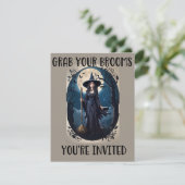 Uitnodigingen voor 'Pak je bezems' Halloweenfeest (Staand voorkant)