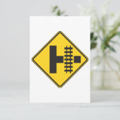 Uitnodigingen voor verkeersborden bij spoorwegover (Staand voorkant)