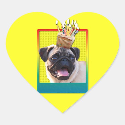 Uitnodigingscupcake - Pug Hart Sticker (Voorkant)