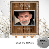 Uitnodigingsfoto voor een rouwdienst op een rustie poster