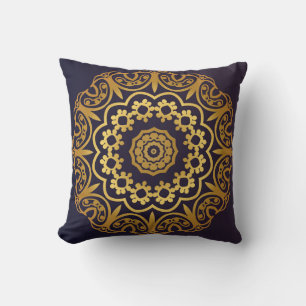 uitnodigingskaart met Mandala patroon. Deco Kussen