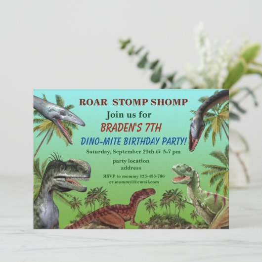 Uitnodigingskaart voor dinosaurus verjaardagsfeest kaart (Staand voorkant)