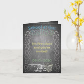 Uitnodigingskaart voor schoolinschrijving op het b kaart (Gele Bloem)