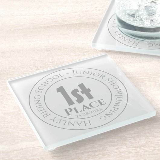 Uitreiking van de Trophy prijs 1 Glazen Onderzetter