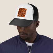 Uitroepteken, type functie trucker pet (In situ)