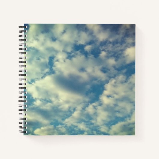 Uitspreide wolken notitieboek (Voorkant)