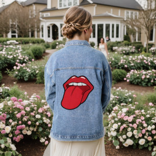 UITSTEKEN VAN TONG MONDLIPPEN DENIM JACKET