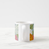 Uitstekend patroon met chrysanten espresso kop (Achterkant)