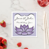 Uitstekende Lotus in Paarse Servetten (Insitu)