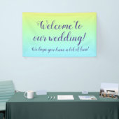 Uitstekende pasteelregenboogbruiloft "Welkom" Spandoek (Beurs)
