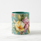 Uitstekende roze, gele Magnolia met witte bloemen Mok (Midden)