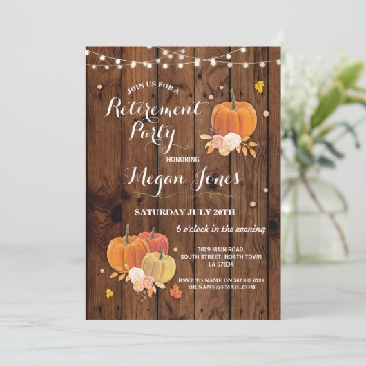 Uittredingspartij Rustic Wood Pumpkin nodigt licht Kaart (Staand voorkant)