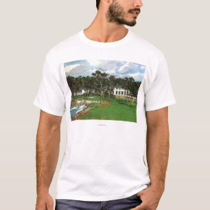 Uitzicht aan de buitenkant van de Perbble Beach Lo T-shirt