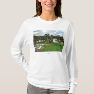 Uitzicht aan de buitenkant van de Perbble Beach Lo T-shirt