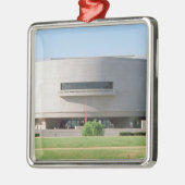 Uitzicht aan de buitenkant van het Hirshhorn-museu Metalen Ornament (Links)