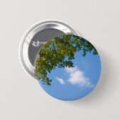 uitzicht aan de hemel met boomtop ronde button 5,7 cm (Voorkant /achterkant)