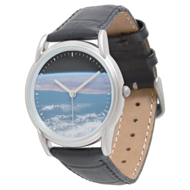 Uitzicht aan de zuidwestkust van Afrika. Horloge (Gekanteld)