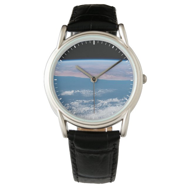 Uitzicht aan de zuidwestkust van Afrika. Horloge (Voorkant)