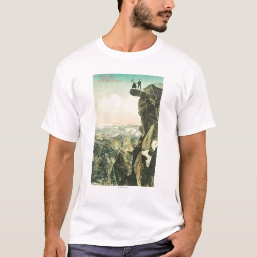 Uitzicht gletsjerpunt dat over Yosemite kijkt T-shirt (Voorkant)