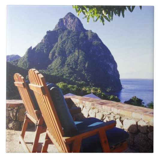 Uitzicht Gros Piton van Stonefield Estate Villa Tegeltje (Voorkant)